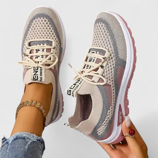 Amelia - All Day Walking Sneakers