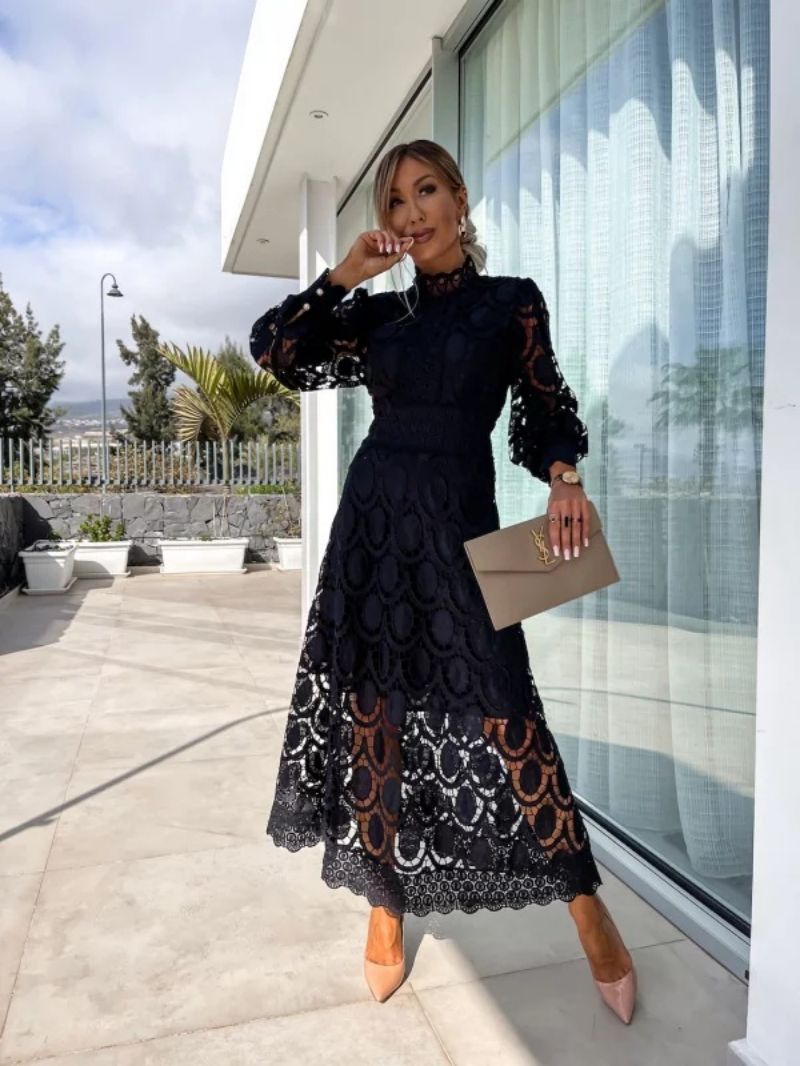 Liana - Chic High Neck Dress