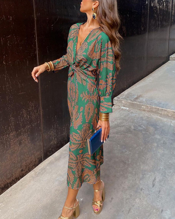 Constance - Elegant Fitted Midi Dress