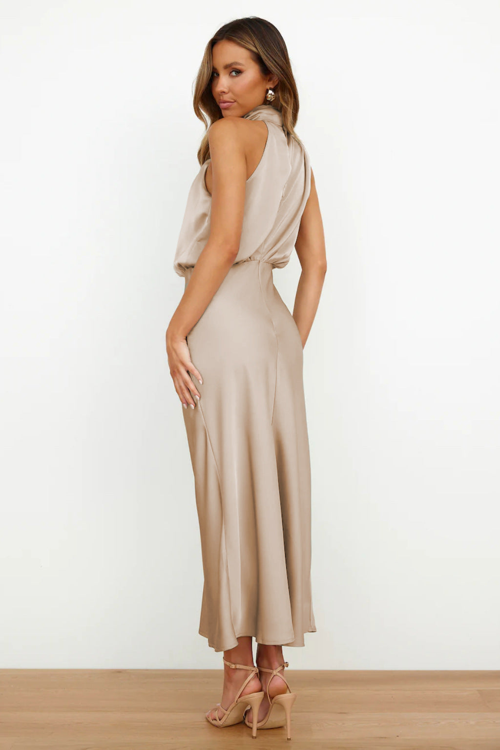 Camila - Elegant Halter Midi Dress