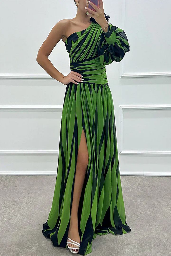 Juliana - Elegant Slit Maxi Dress