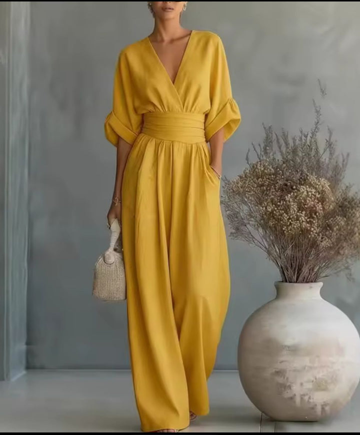 Margaret - Flattering V-Neck Jumpsuit