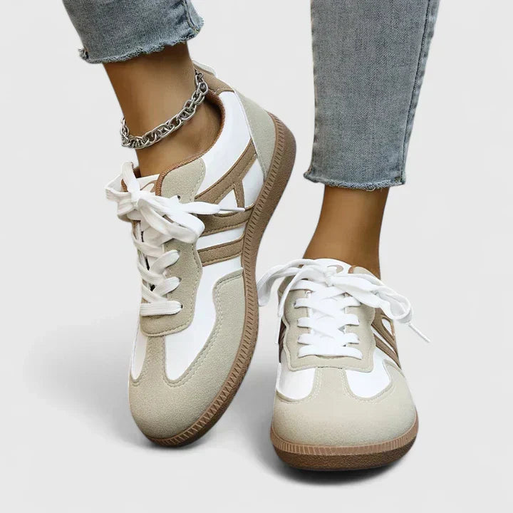 Sophie - Everyday Lace Sneakers