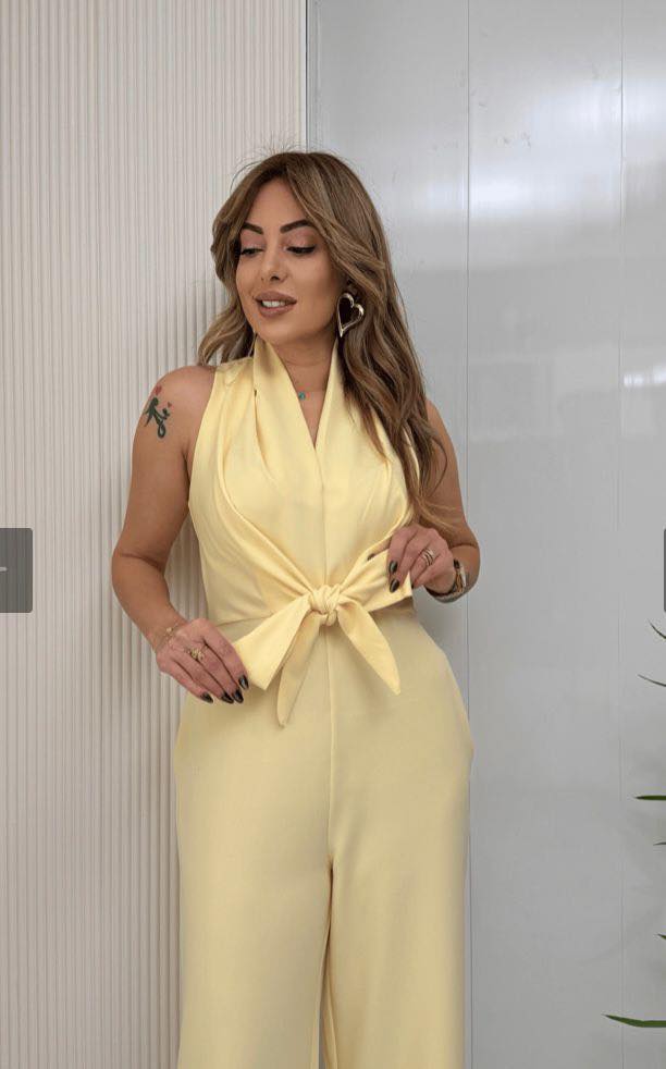 Marilyn - Halter Wide-Leg Jumpsuit